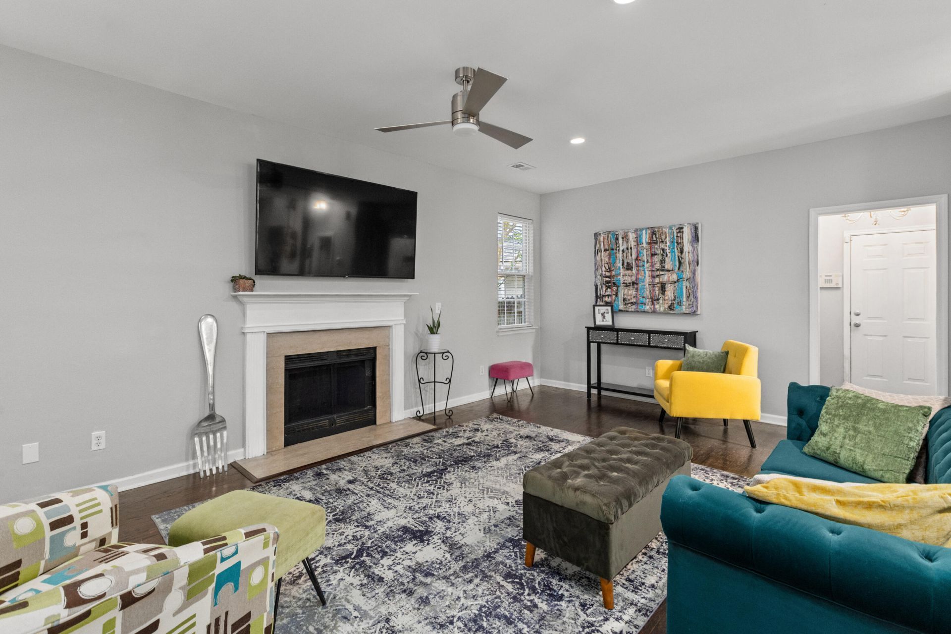 1880 Oleander Court Photo 10