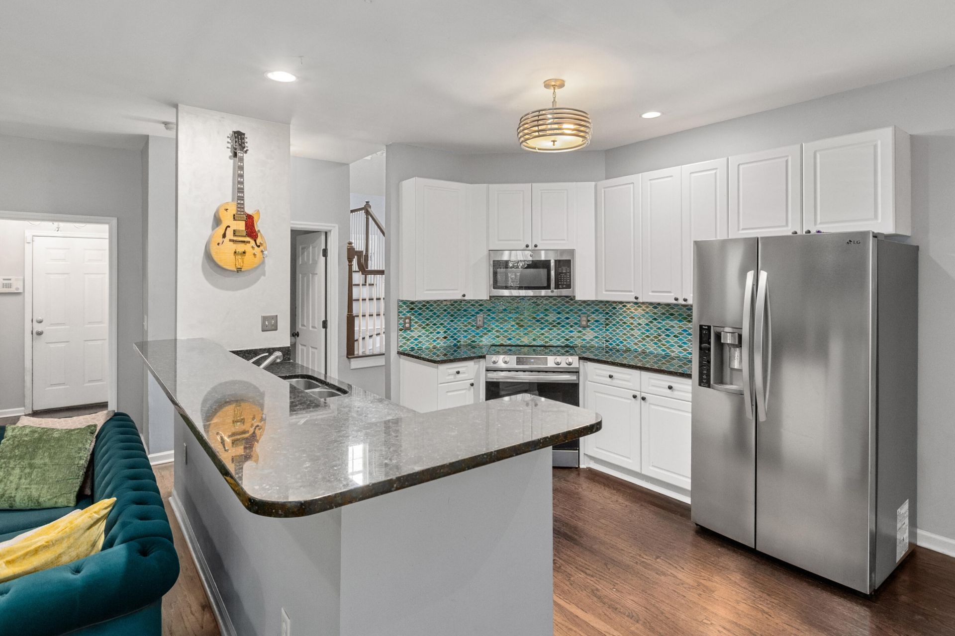 1880 Oleander Court Photo 14