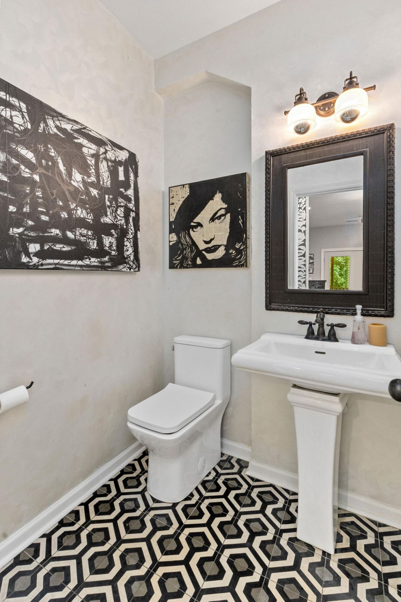 1880 Oleander Court Photo 21