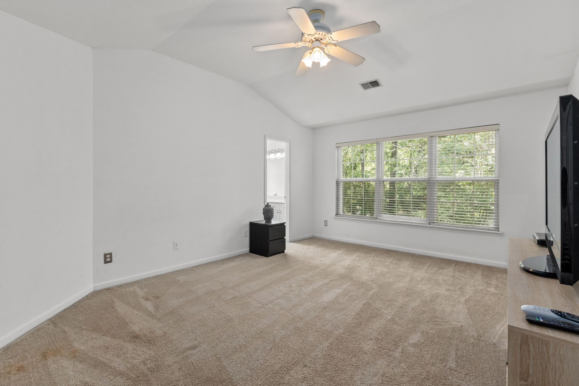 1880 Oleander Court Photo 23