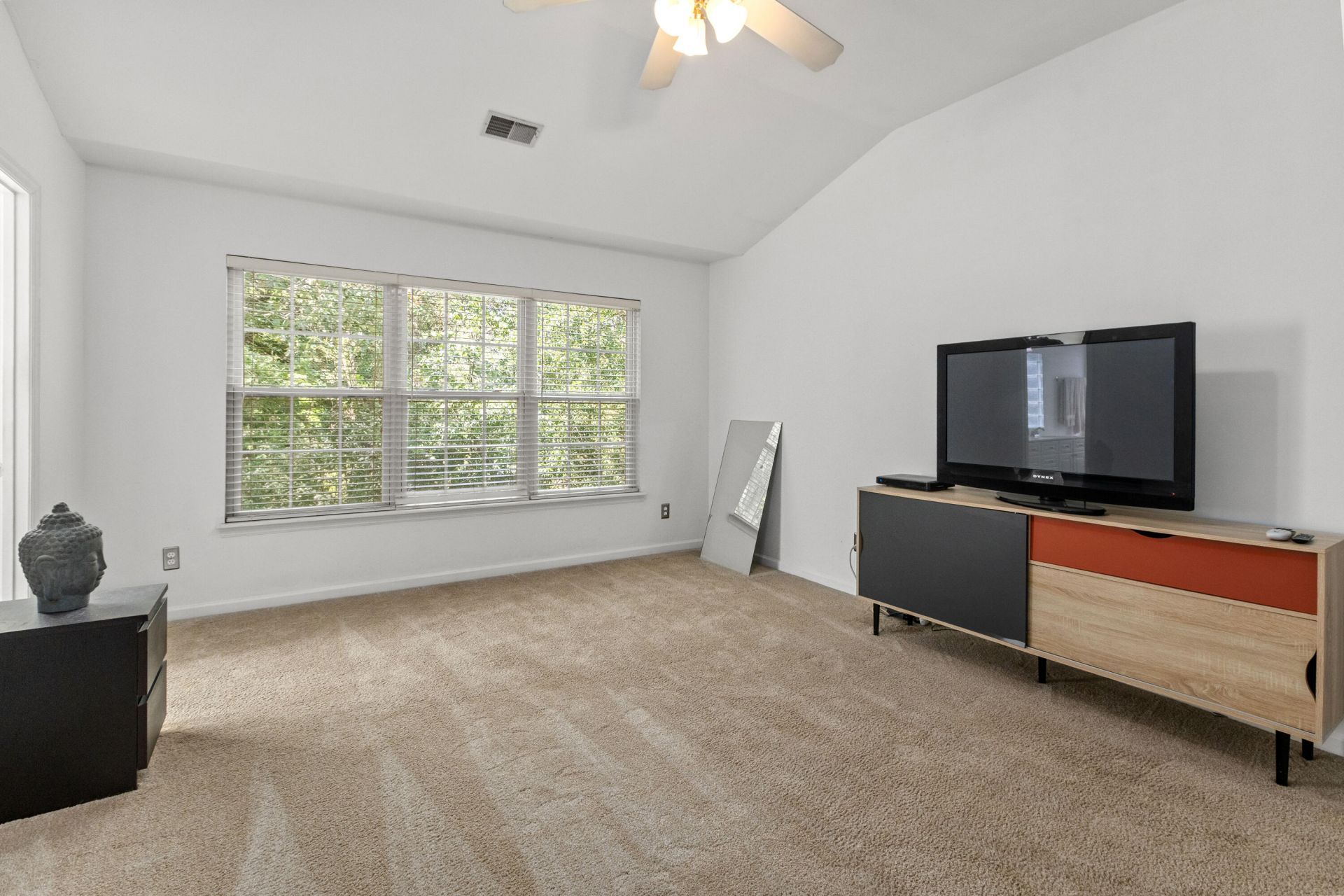 1880 Oleander Court Photo 24