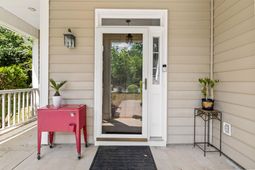 1880 Oleander Court photo 4