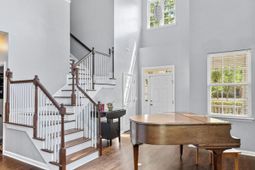 1880 Oleander Court photo 4