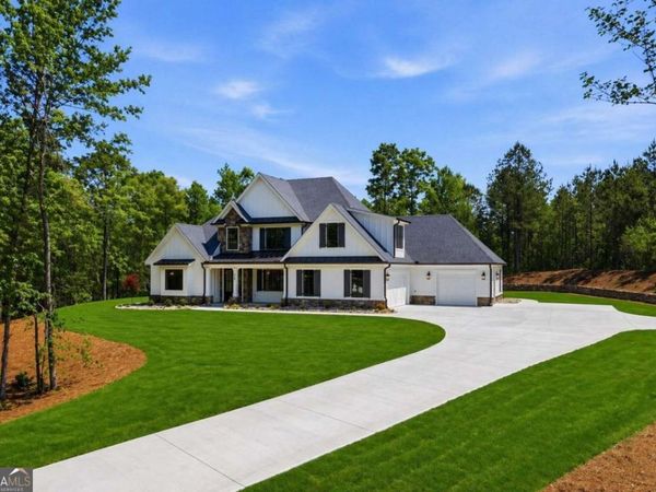 466 Mt Olive Church Lane, White, GA 30184