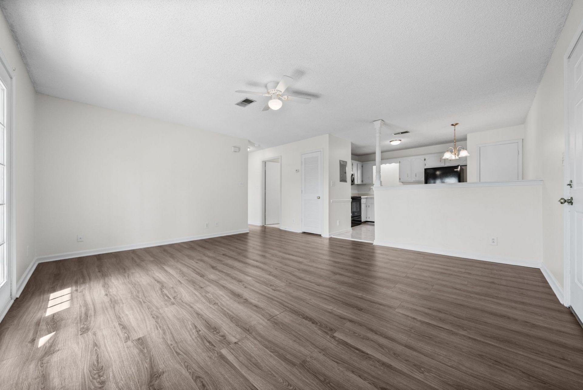 398 Jack Miller Boulevard, Unit G, Clarksville, TN 37042 Main Photo