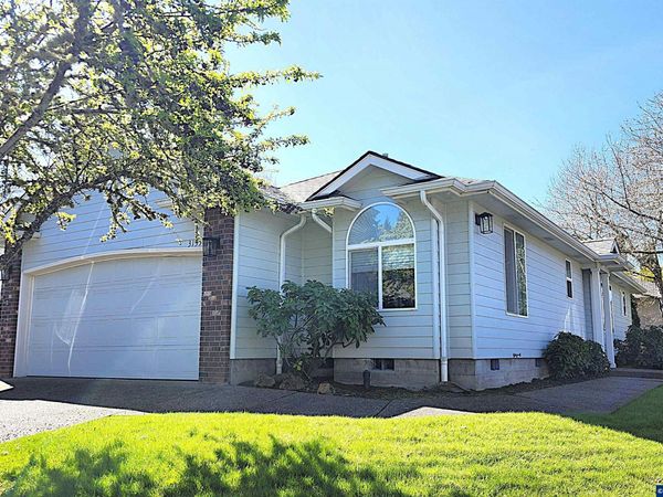 3155 La Costa Lp S, Salem, OR 97302