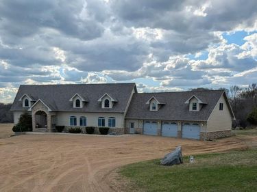 2321 365th Avenue, Montevideo, MN 56265