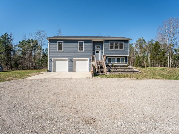 4925 S Brooks Road, Fruitport, MI 49415