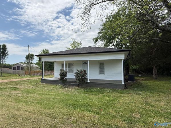 23391 Mooresville Road, Athens, AL 35613