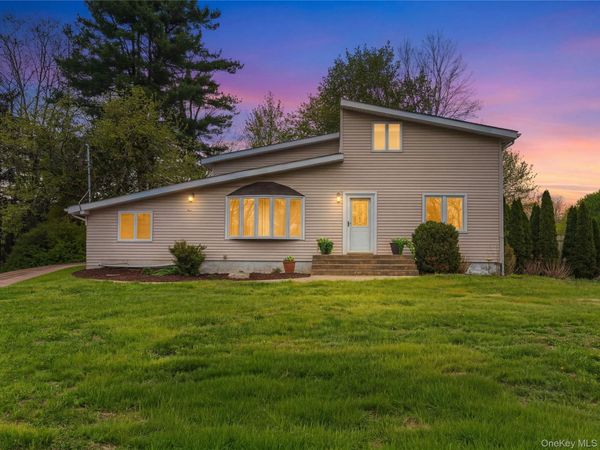 5 Laurie Lane , Newburgh, NY 12550