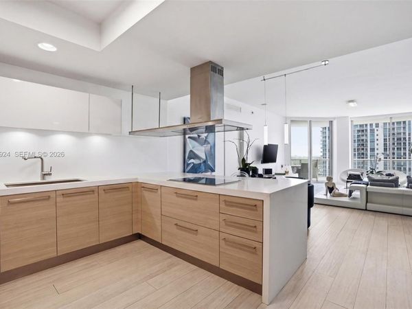 17301 Biscayne Blvd , Unit 1905, North Miami Beach, FL 33160