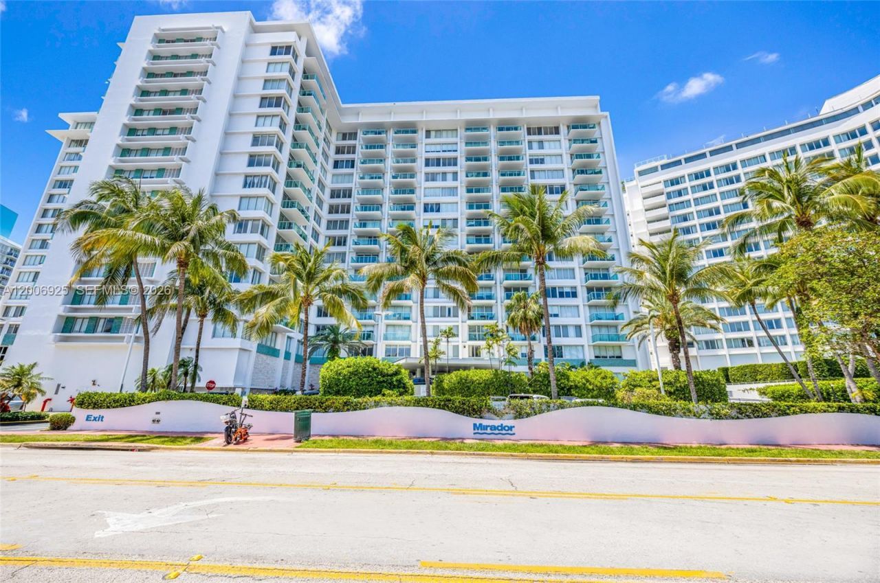 1000 West Ave, Unit 702, Miami Beach, FL 33139 Photo