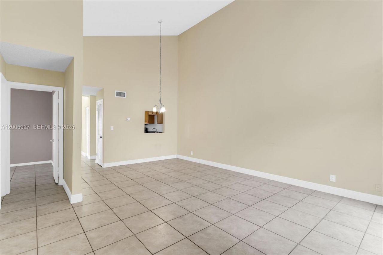 2950 NW 106th Ave, Unit 10, Sunrise, FL 33322 Photo