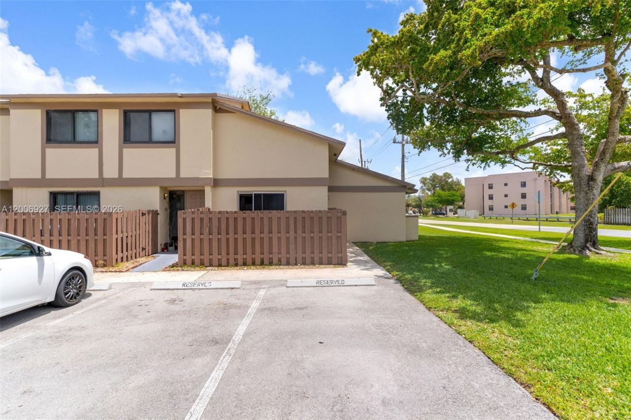 2950 NW 106th Ave, Unit 10, Sunrise, FL 33322 Photo