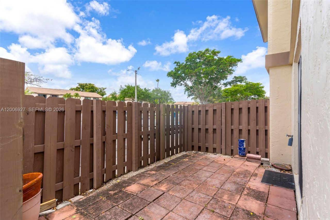 2950 NW 106th Ave, Unit 10, Sunrise, FL 33322 Photo