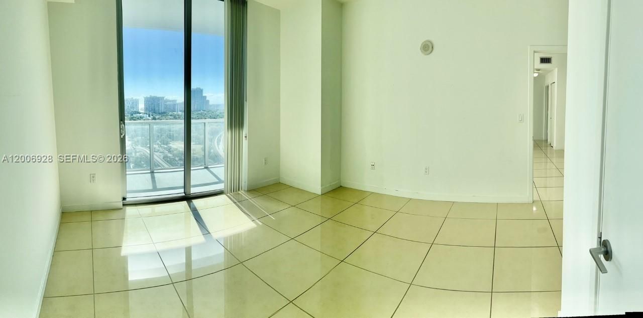 79 SW 12 St , Unit 1903, Miami, FL 33130 Photo
