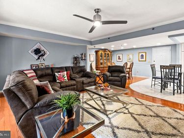 8204 CENTENNIAL STATION, WARMINSTER, PA 18974