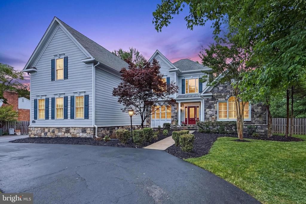 500 Nutley Street Sw, Vienna, VA 22180 Main Photo