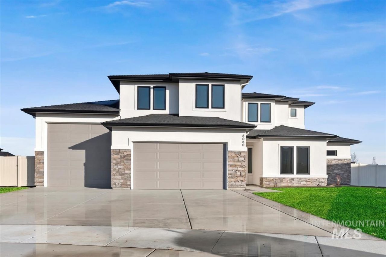 2344 N Peakhurt Ave, Kuna, ID 83634 Main Photo