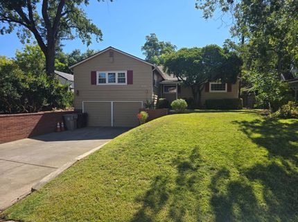 2124 Oxford, Sacramento, CA 95815 Photo