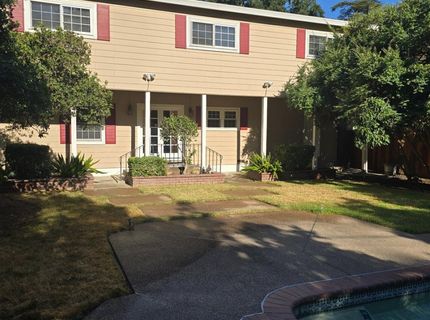 2124 Oxford, Sacramento, CA 95815 Photo