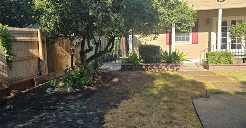 2124 Oxford, Sacramento, CA 95815 Photo