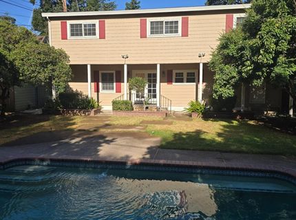 2124 Oxford, Sacramento, CA 95815 Photo