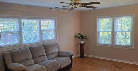 2124 Oxford, Sacramento, CA 95815 Photo