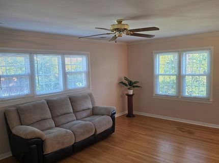 2124 Oxford, Sacramento, CA 95815 Photo