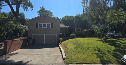 2124 Oxford, Sacramento, CA 95815 Photo