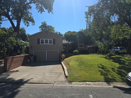 2124 Oxford, Sacramento, CA 95815 Photo