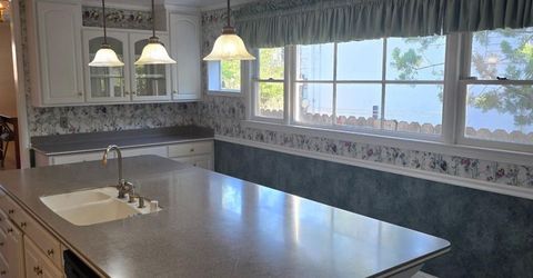 2124 Oxford, Sacramento, CA 95815 Photo