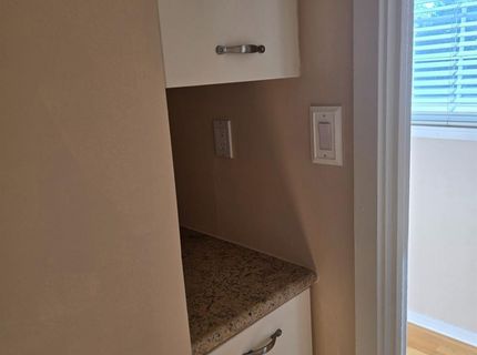 2124 Oxford, Sacramento, CA 95815 Photo