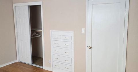 2124 Oxford, Sacramento, CA 95815 Photo