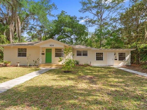 904 NW 14TH AVENUE , GAINESVILLE, FL 32601