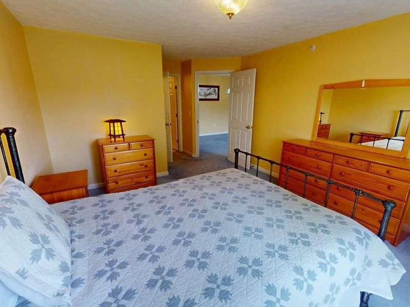 8514 Breezewood Court, Unit 205, West Chester, OH 45069 Photo 17