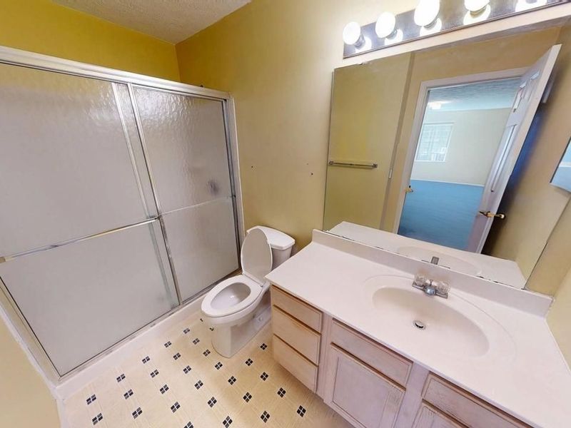 8514 Breezewood Court, Unit 205, West Chester, OH 45069 Photo 19