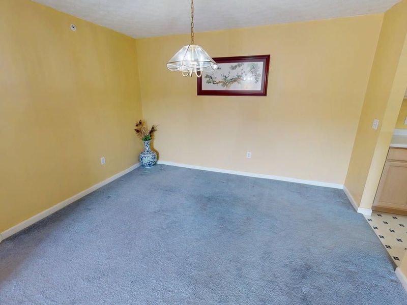 8514 Breezewood Court, Unit 205, West Chester, OH 45069 Photo 8