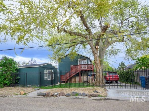 516 18th Ave N, Nampa, ID 83687