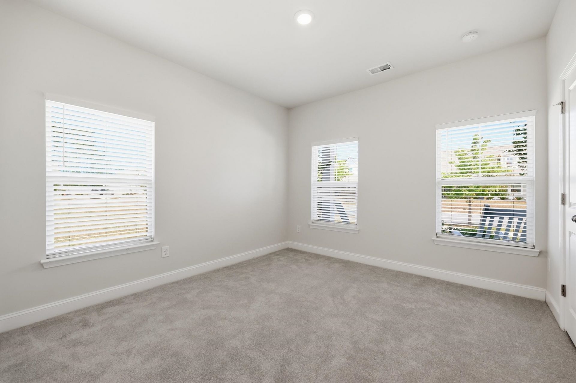 2664 Blue Crane Circle Photo 21