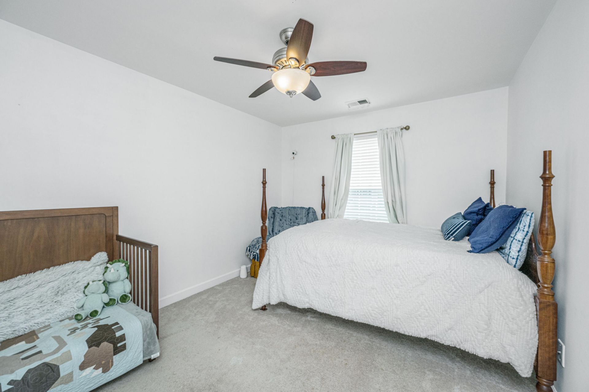 127 Longford Drive Photo 18