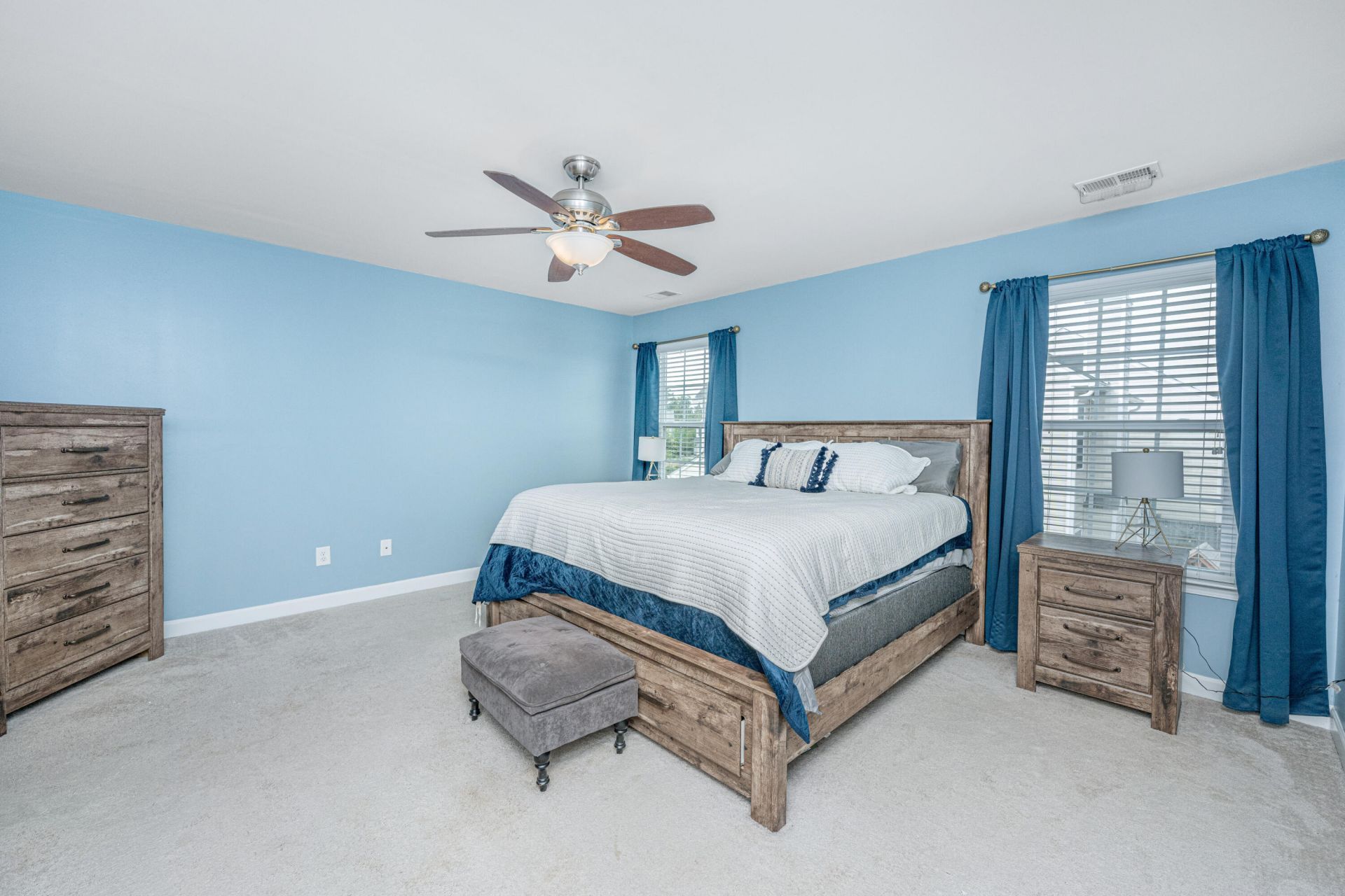 127 Longford Drive Photo 22