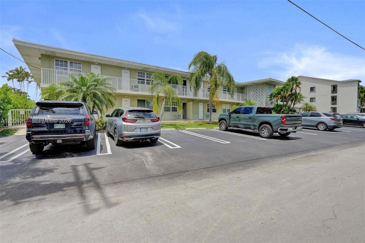 1105 S Riverside Dr , Unit 107, Pompano Beach, FL 33062 Photo