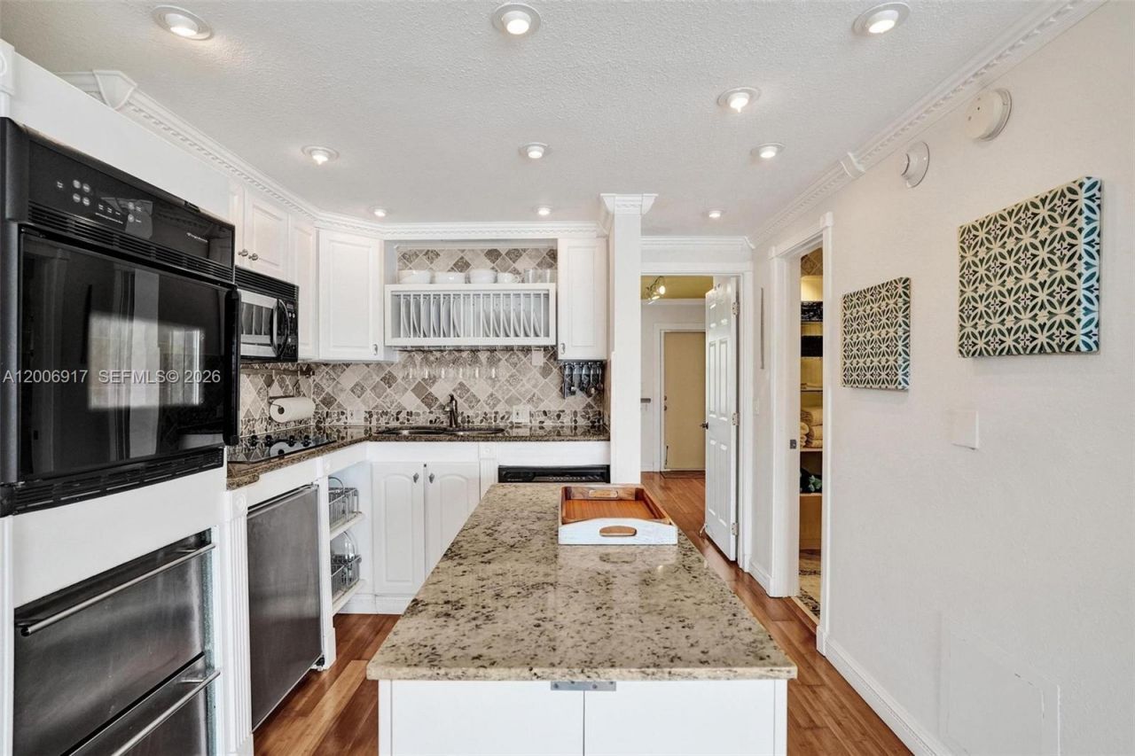 1105 S Riverside Dr , Unit 107, Pompano Beach, FL 33062 Photo