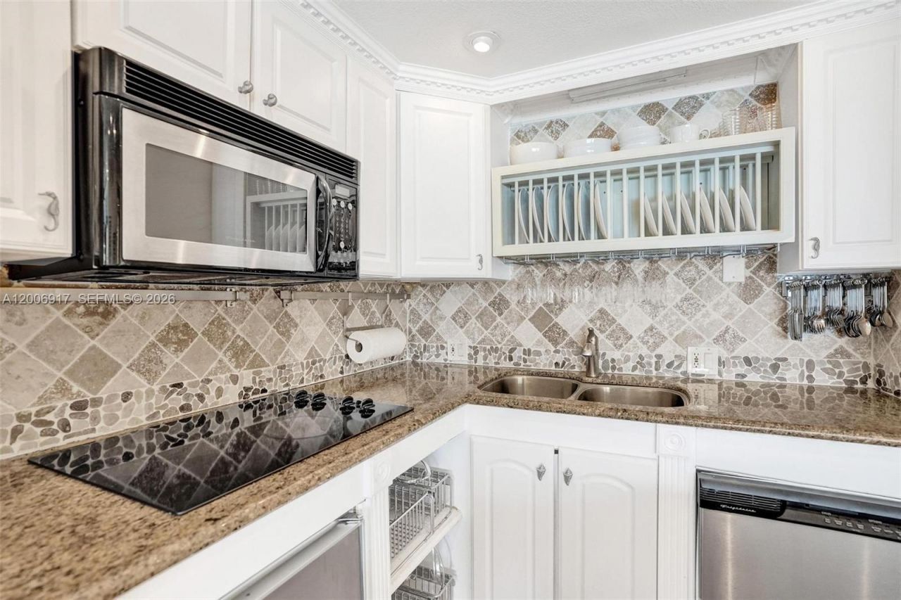 1105 S Riverside Dr , Unit 107, Pompano Beach, FL 33062 Photo