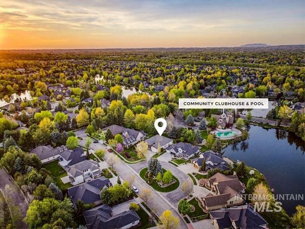 326 W River Trail Dr, Eagle, ID 83616