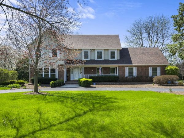 26 Brandywine Road , South Barrington, IL 60010