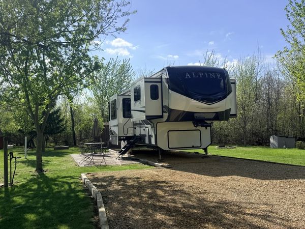 20-67 Woodhaven Lakes , Sublette, IL 61367