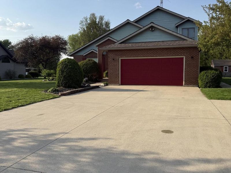 5825 Washington Pike Road, Saint Marys, OH 45885 Photo 3