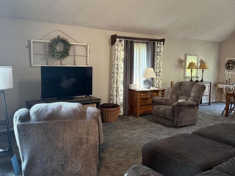 5825 Washington Pike Road, Saint Marys, OH 45885 Photo 9